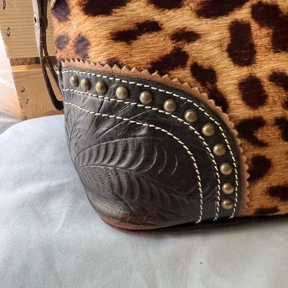 American West Vintage Leather Handbag Tooled Leather/ Animal Print Hair On/Studs - Picture 3 of 15